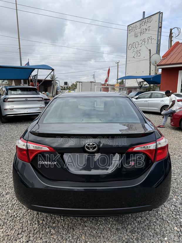Toyota Corolla S 4dr Sedan (1.8L 4cyl CVT) 2015 Black