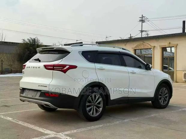 Jetour X70 1.5 7-Seater FWD 2018 White