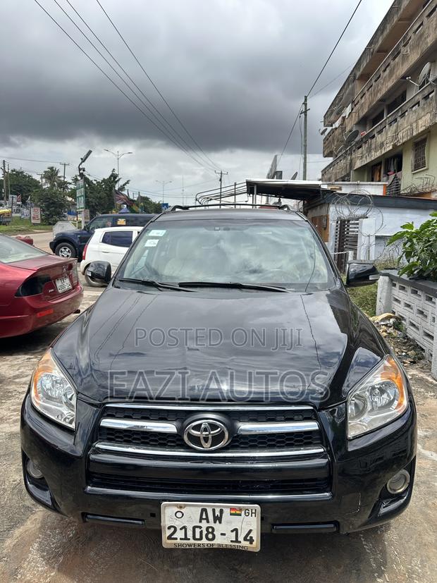 Toyota RAV4 2011 Black