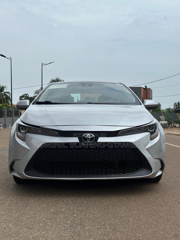 Toyota Corolla 2020 Silver