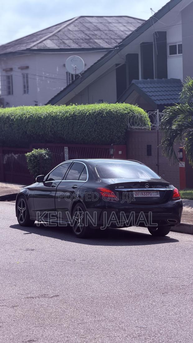 Mercedes-Benz C300 Sport 4Matic Sedan AWD (2.0L 4cyll 7A) 2016 Black