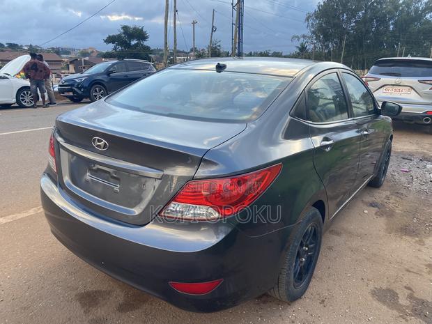 Hyundai Accent 2013 Gray