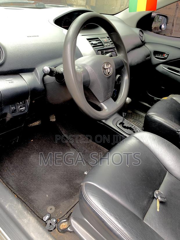 Toyota Vios 2012 Gray