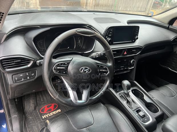 Hyundai Santa Fe 2019 Blue