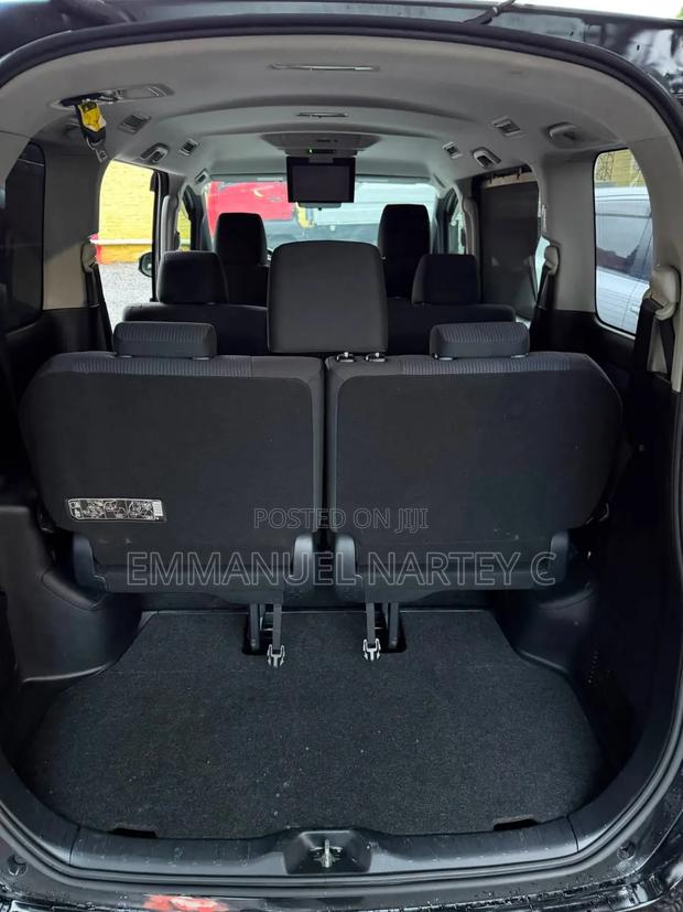 Toyota Voxy 2015 Matt Black