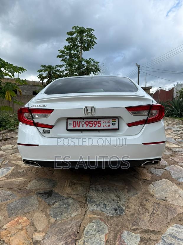 Honda Accord Sport 2.0T 2020 White