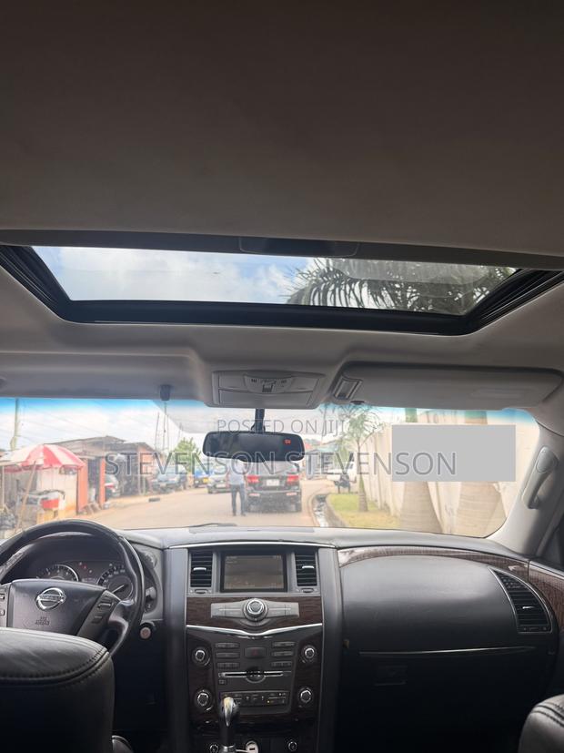 Nissan Patrol 4.5 2012 Black