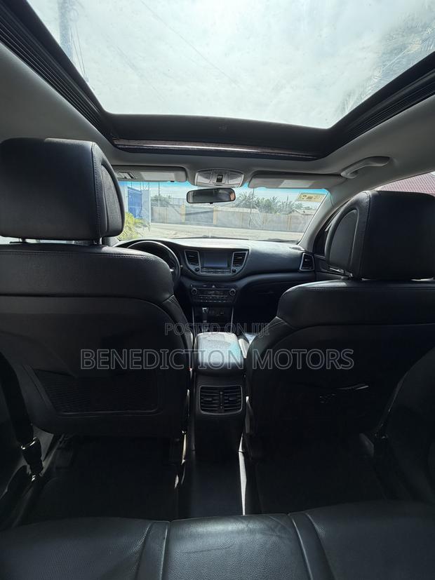 Hyundai Tucson Limited AWD 2018 White