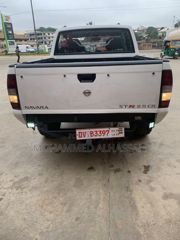 Nissan Hardbody 2015 White