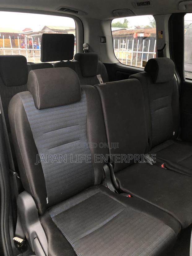 Toyota Voxy 2010 Black