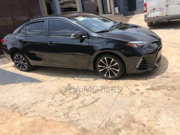 Toyota Corolla SE 4dr Sedan (1.8L 4cyl CVT) 2017 Black
