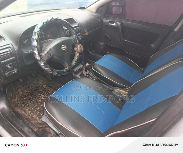 Opel Astra 2001 Silver