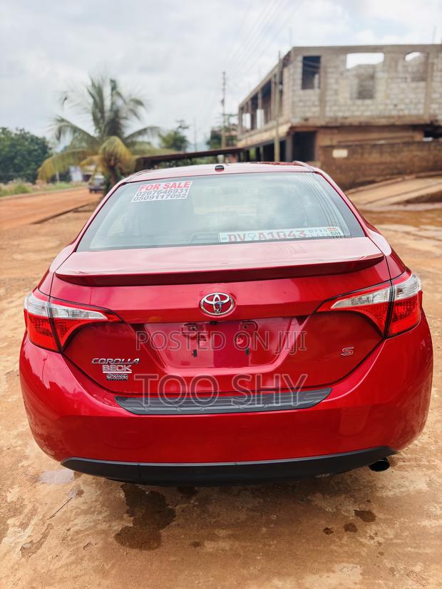 Toyota Corolla S Plus 4dr Sedan (1.8L 4cyl CVT) 2016 Red