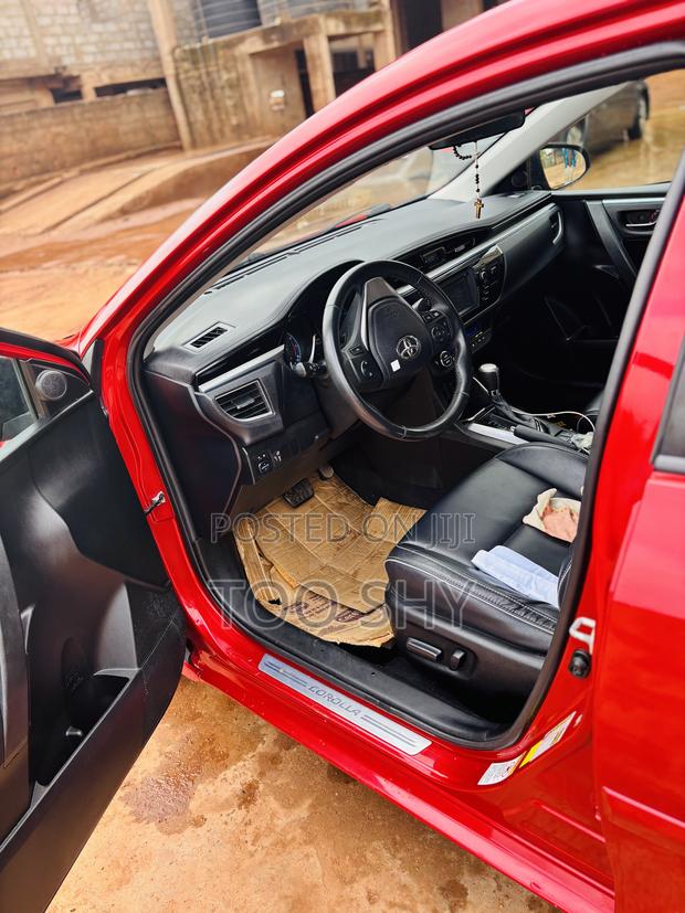 Toyota Corolla S Plus 4dr Sedan (1.8L 4cyl CVT) 2016 Red