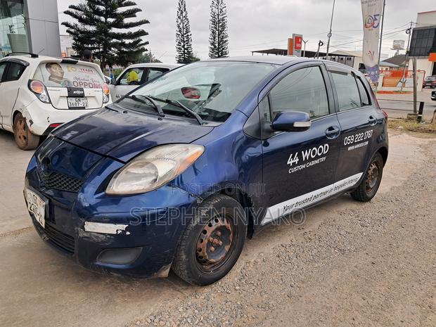 Toyota Vitz 1.0 FWD 5dr 2006 Blue