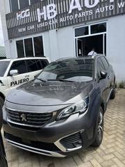 Peugeot 5008 1.6 BlueHDi 100 2018 Gray for sale