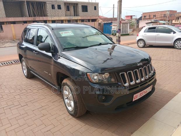 Jeep Compass High Altitude Edition 4dr SUV (2.0L 4cyl CVT) 2015 Gray