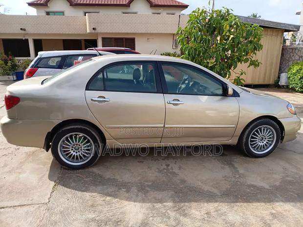 Toyota Corolla 2008 Ivory