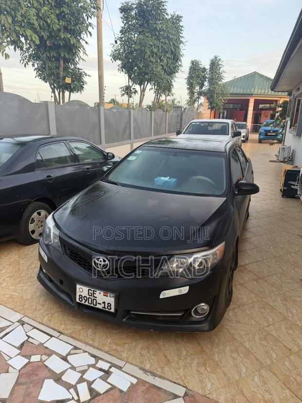 Toyota Camry 2012 Black