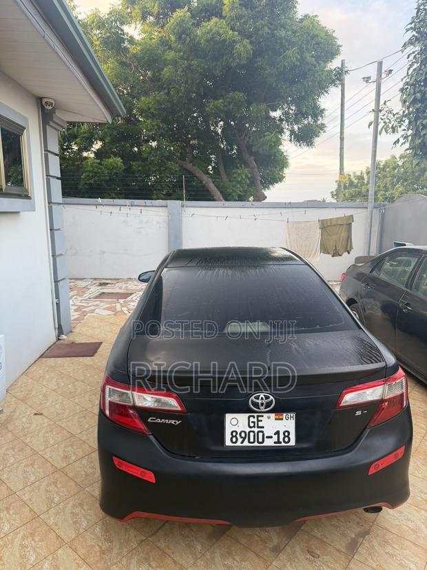 Toyota Camry 2012 Black