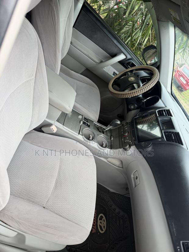 Toyota Highlander Limited 2011 Black