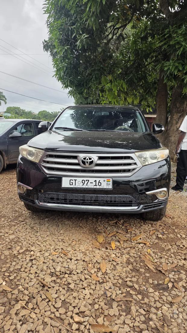Toyota Highlander 2012 Black