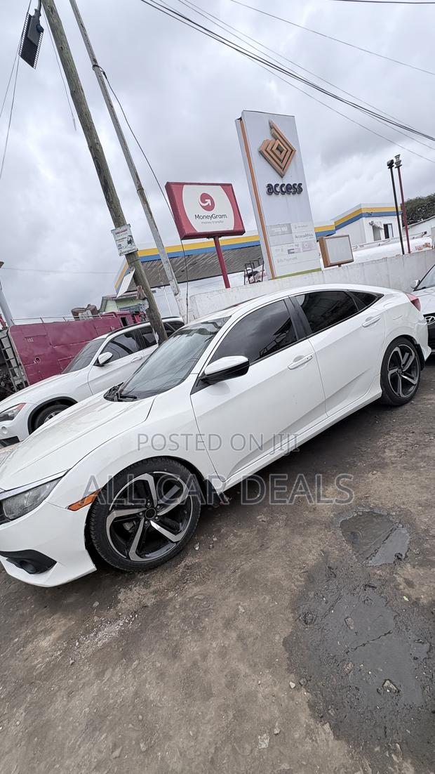 Honda Civic EX-L Sedan 2018 White