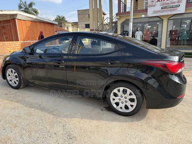 Hyundai Elantra 2015 Black