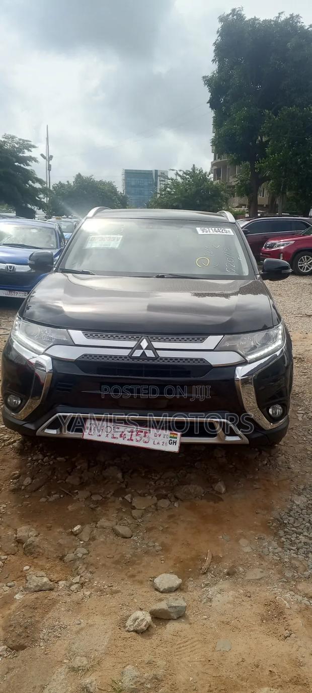 Mitsubishi Outlander 2018 Black