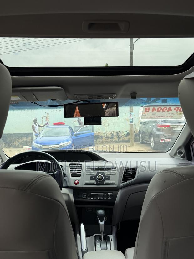 Honda Civic 2012 Silver