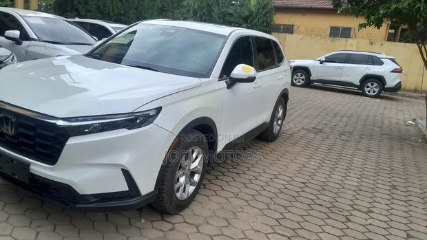 Honda CR-V 2024 White