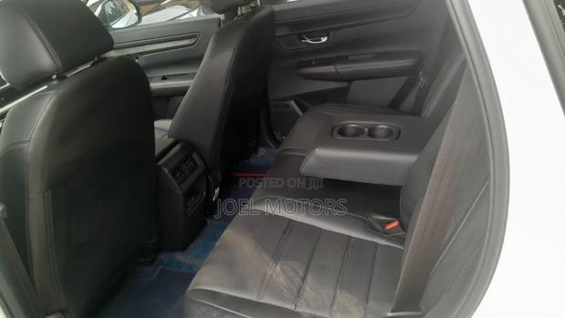 Honda CR-V 2024 White