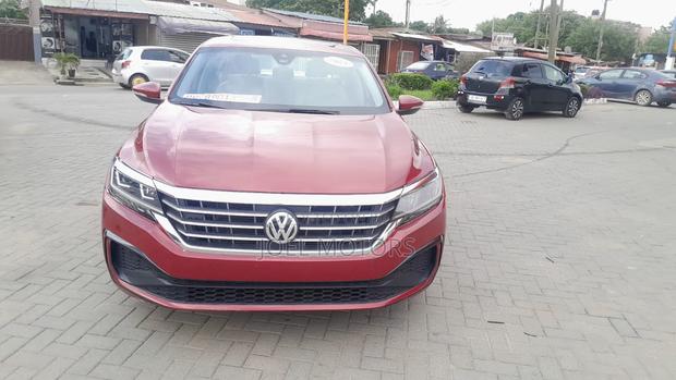 Volkswagen Passat 2020 Red
