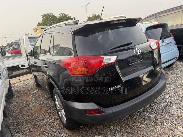 Toyota RAV4 Limited AWD (2.5L 4cyl 6A) 2016 Black