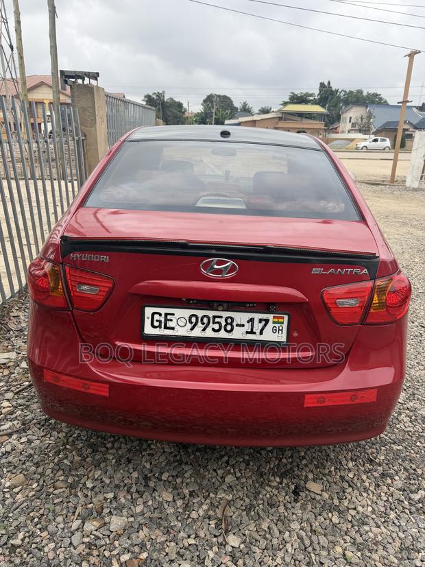 Hyundai Elantra 2008 Red