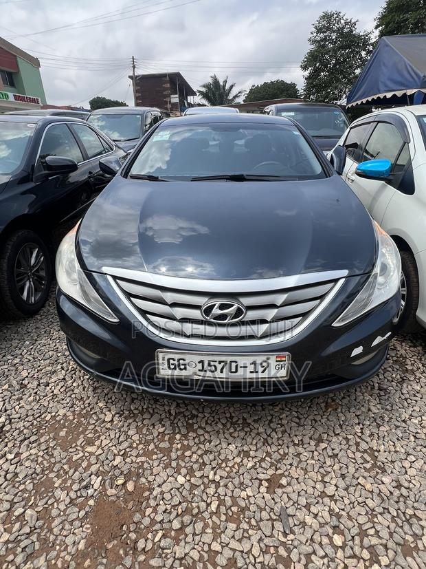 Hyundai Sonata 2013 Black