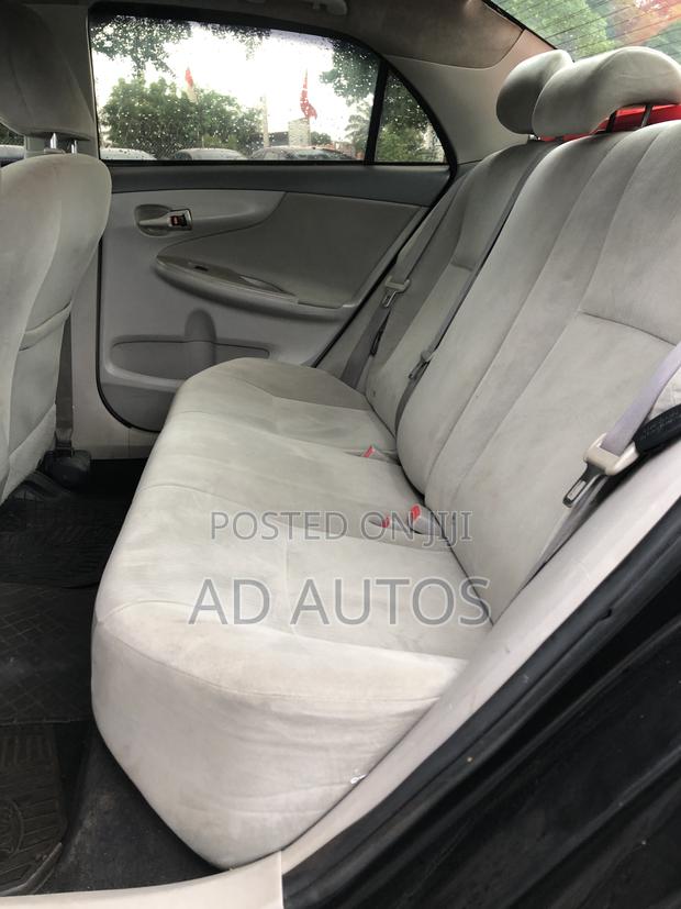Toyota Belta 2010 Red