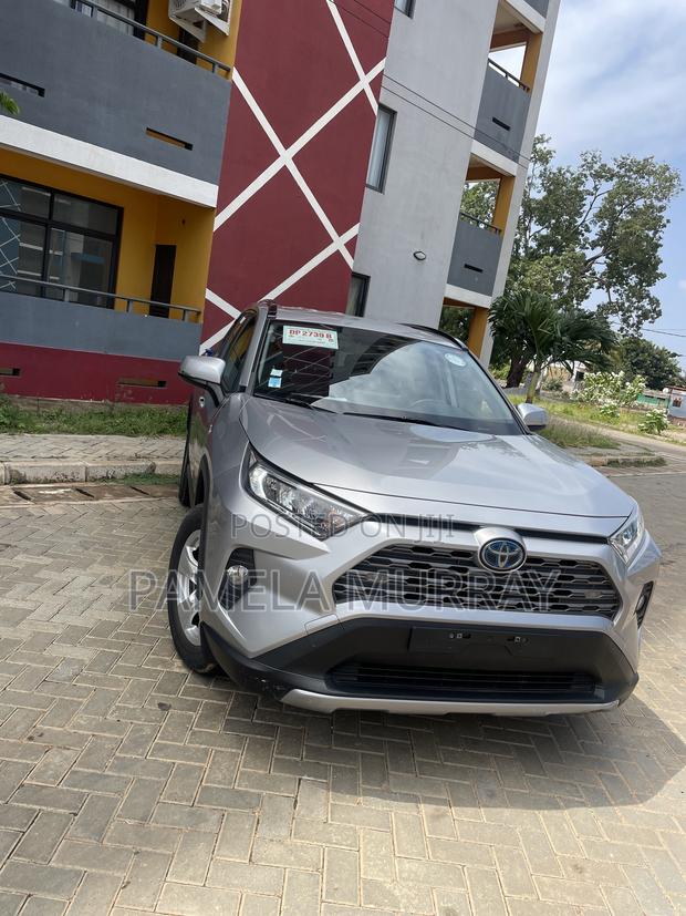 Toyota RAV4 2020 Gray