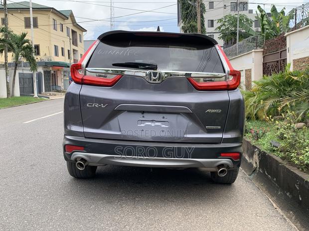 Honda CR-V 2019 Gray