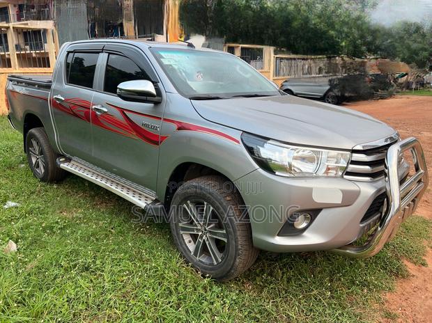 Toyota Hilux 2.4 Diesel 2020 Silver