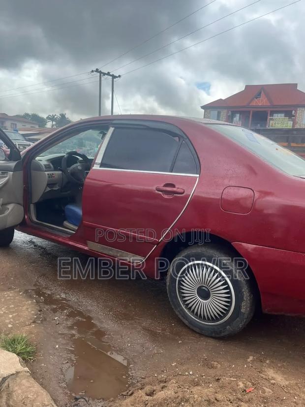 Toyota Corolla 2010 Red