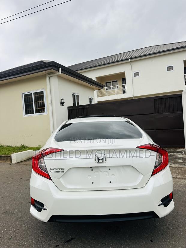 Honda Civic EX-L 4dr Sedan (1.5L 4cyl) 2017 White
