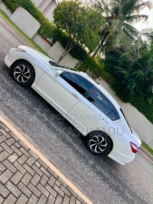 Honda Accord 2016 White