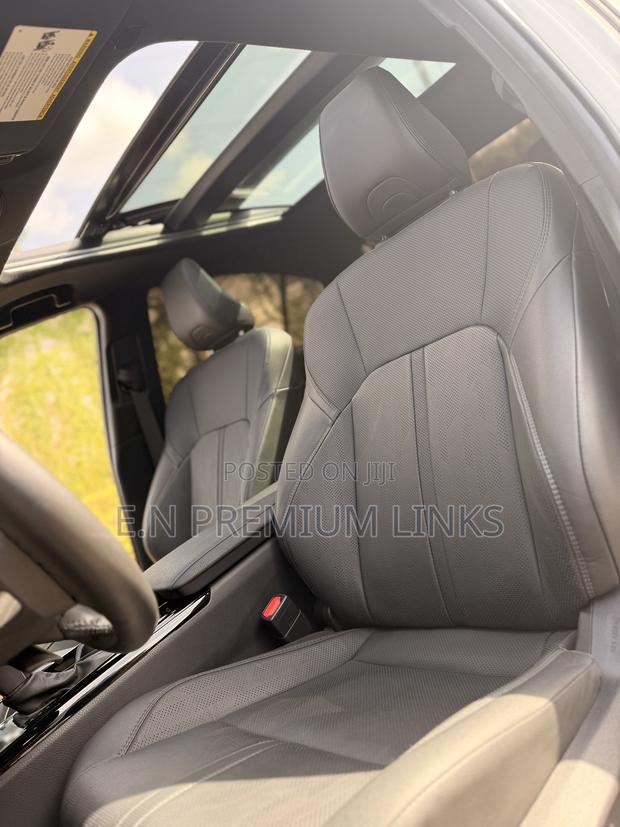 Toyota Camry XSE 2025 White
