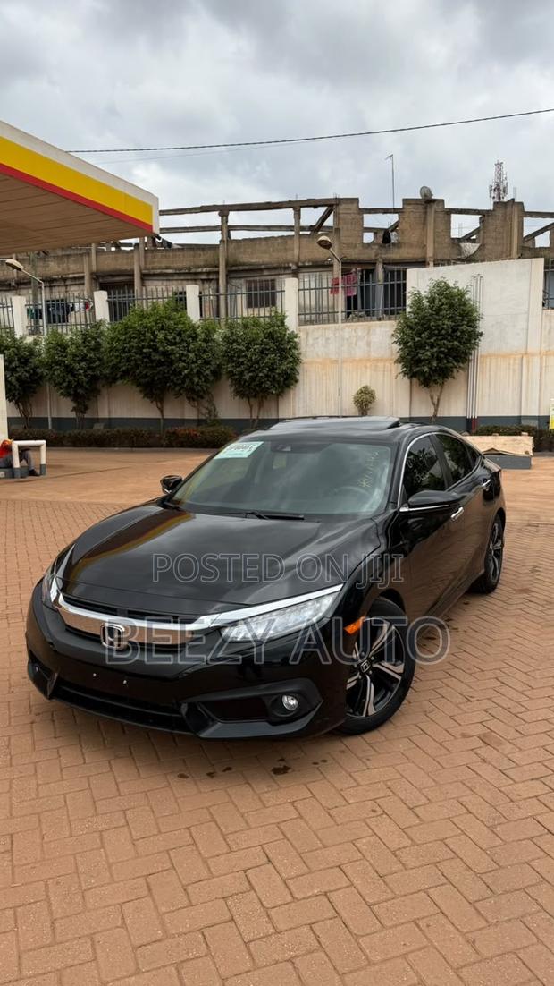 Honda Civic Touring 4dr Sedan (1.5L 4cyl) 2017 Black