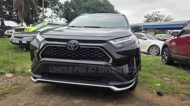 Toyota RAV4 2023 Black