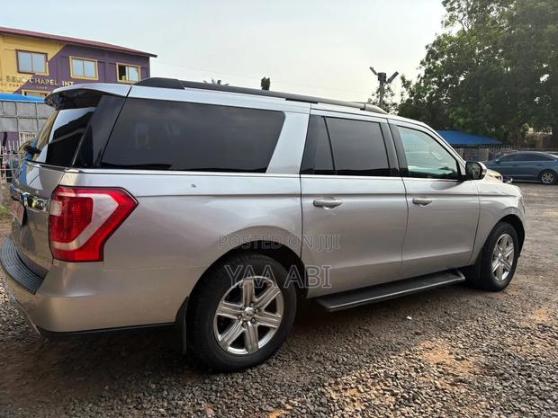 Ford Expedition XLT 4x4 2020 Silver