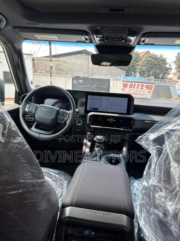 Toyota Land Cruiser First Edition 2026 White