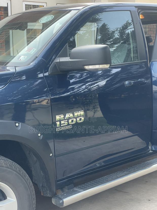 RAM 1500 2019 Blue