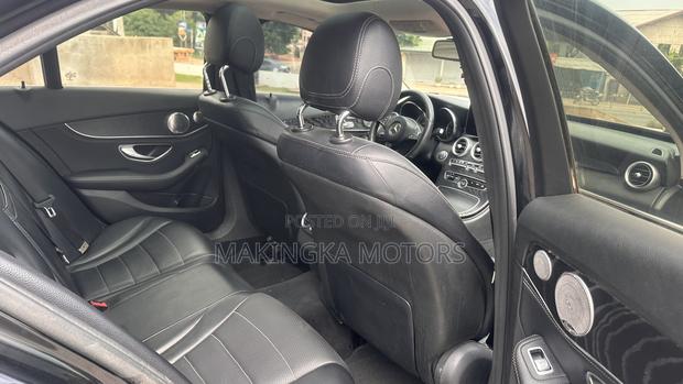 Mercedes-Benz C300 Luxury 4dr AWD 4Matic Sedan (2.0L 4cyl 7A) 2015 Black